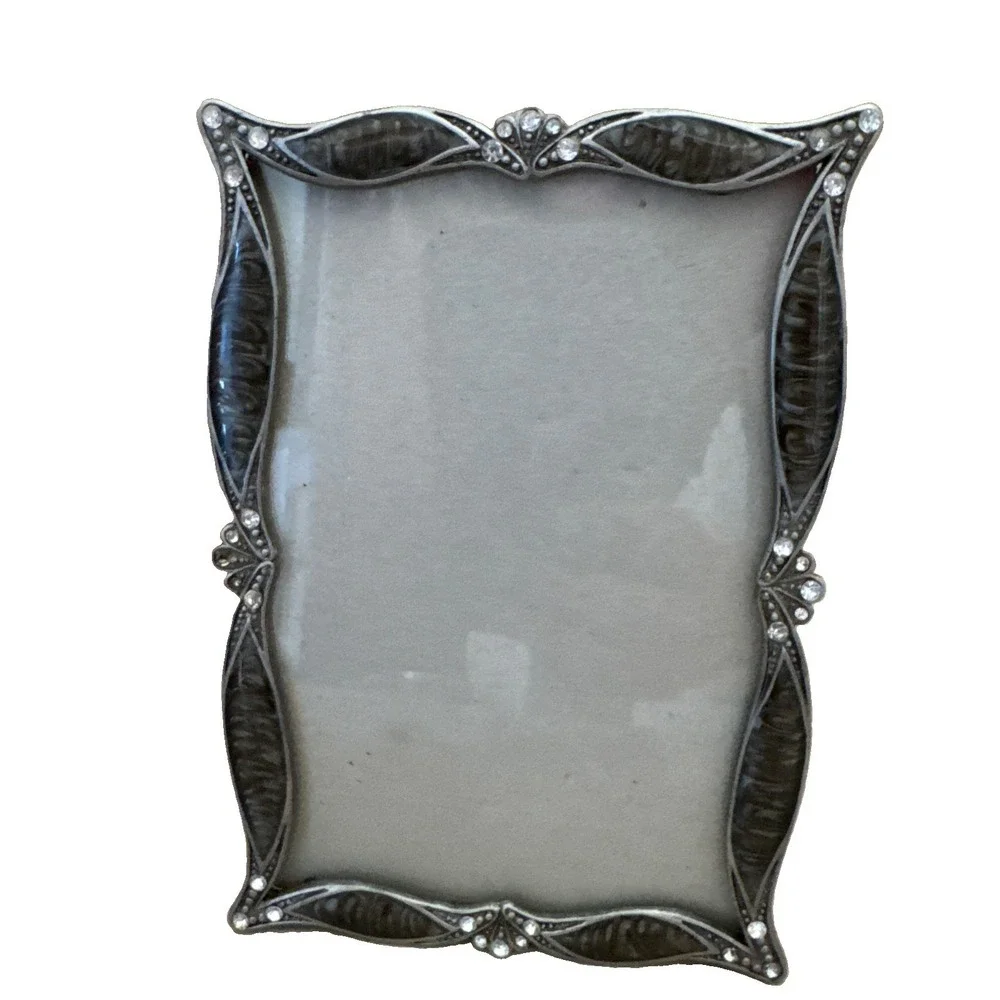 Pewter Finish with Jewel Accents Photo Picture Frame Holds 4x6 Photo Art Stand